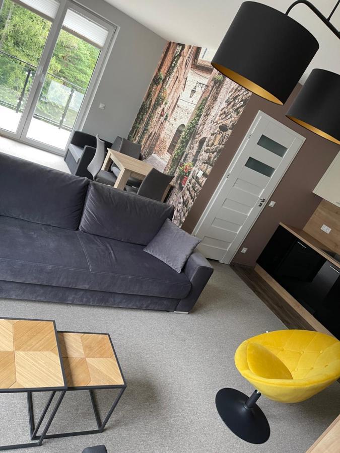 Piano Apartment